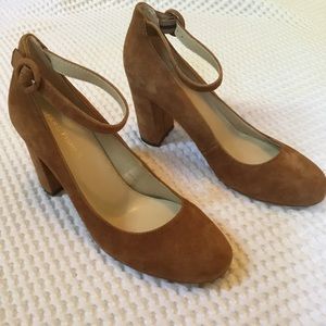 Marc Fisher Women’s Suede Stacked Heel Pump 6.5